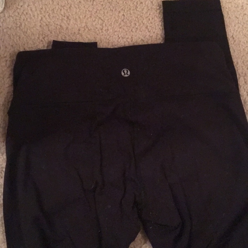 Lululemon full length wunder unders